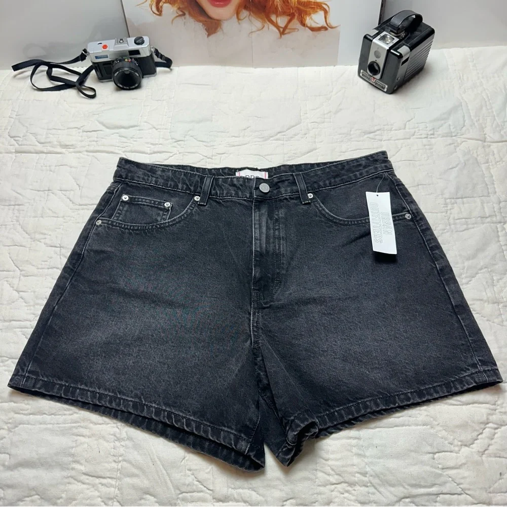 Washed Black Denim Shorts | High-Rise Relaxed Vintage-Style · BDG - Picture 2 of 13
